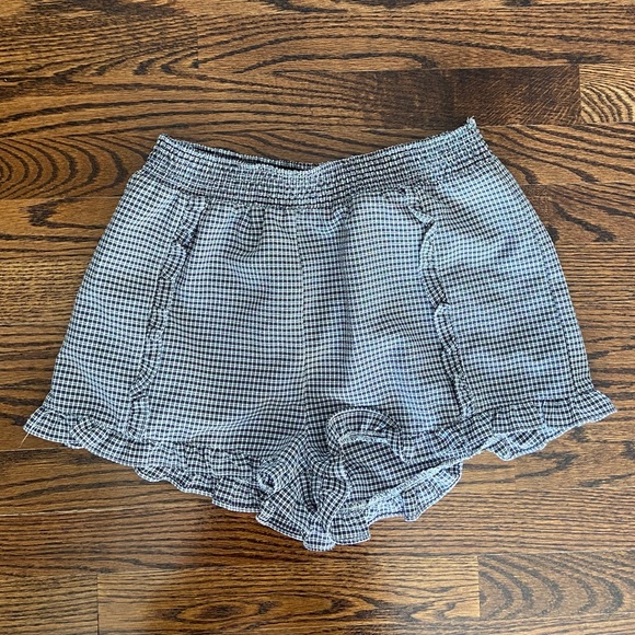 Honey Punch Pants - Plaid ruffle shorts
